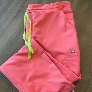 Figs Yola Skinny Hot Coral Size Large